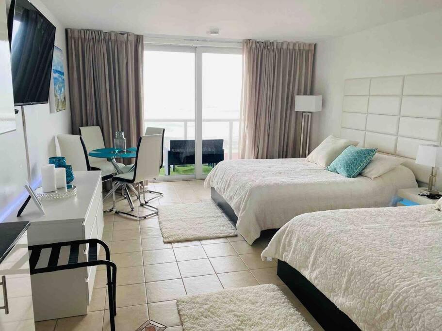 Alojamiento Con Balcon Hacia La Playa 115 Miami Beach Eksteriør bilde