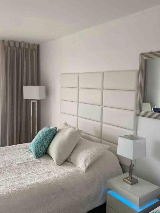 Alojamiento Con Balcon Hacia La Playa 115 Miami Beach Eksteriør bilde