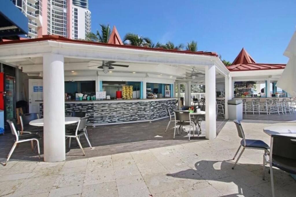 Alojamiento Con Balcon Hacia La Playa 115 Miami Beach Eksteriør bilde