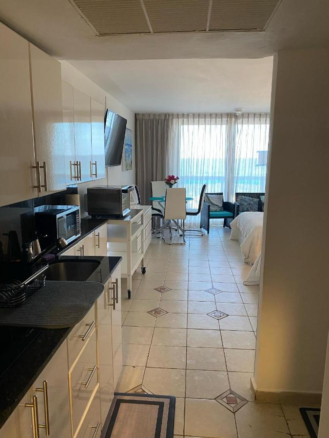 Alojamiento Con Balcon Hacia La Playa 115 Miami Beach Eksteriør bilde